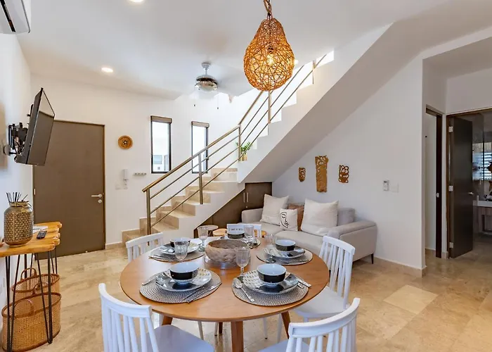 Bahay Steps From The And 5th Ave * Playa del Carmen