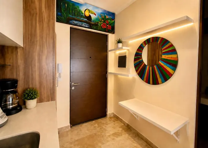 Appartement Bahay Steps From The And 5th Ave